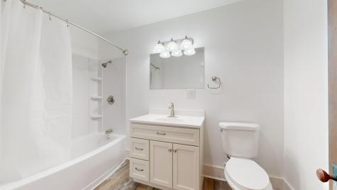 84 School Street Waldoboro ME 04572