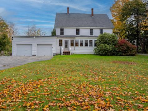 84 School Street Waldoboro ME 04572