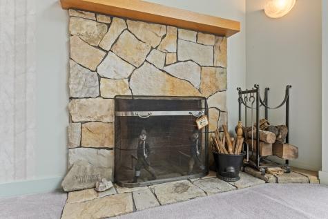 73 Hodsdon Lane Jefferson ME 04348