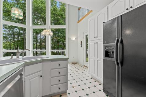 73 Hodsdon Lane Jefferson ME 04348