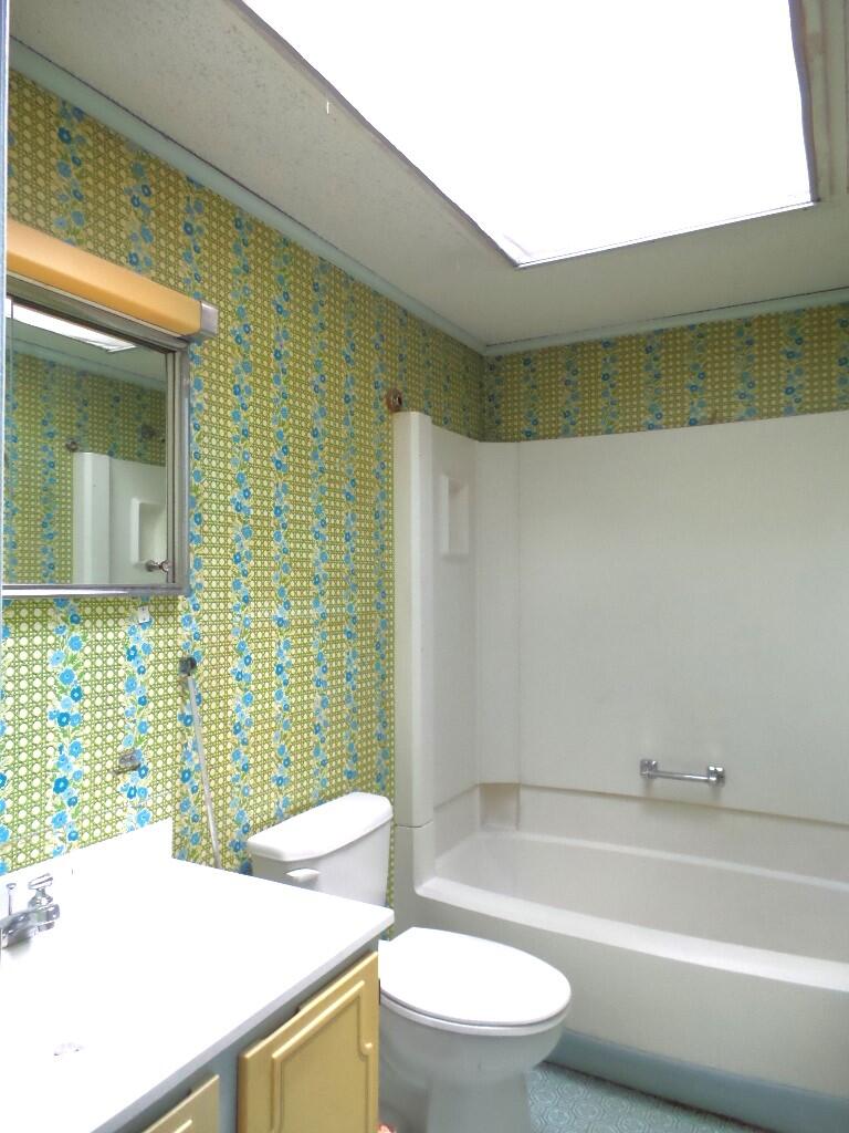 9 Kingman Road Fairfield ME 04937