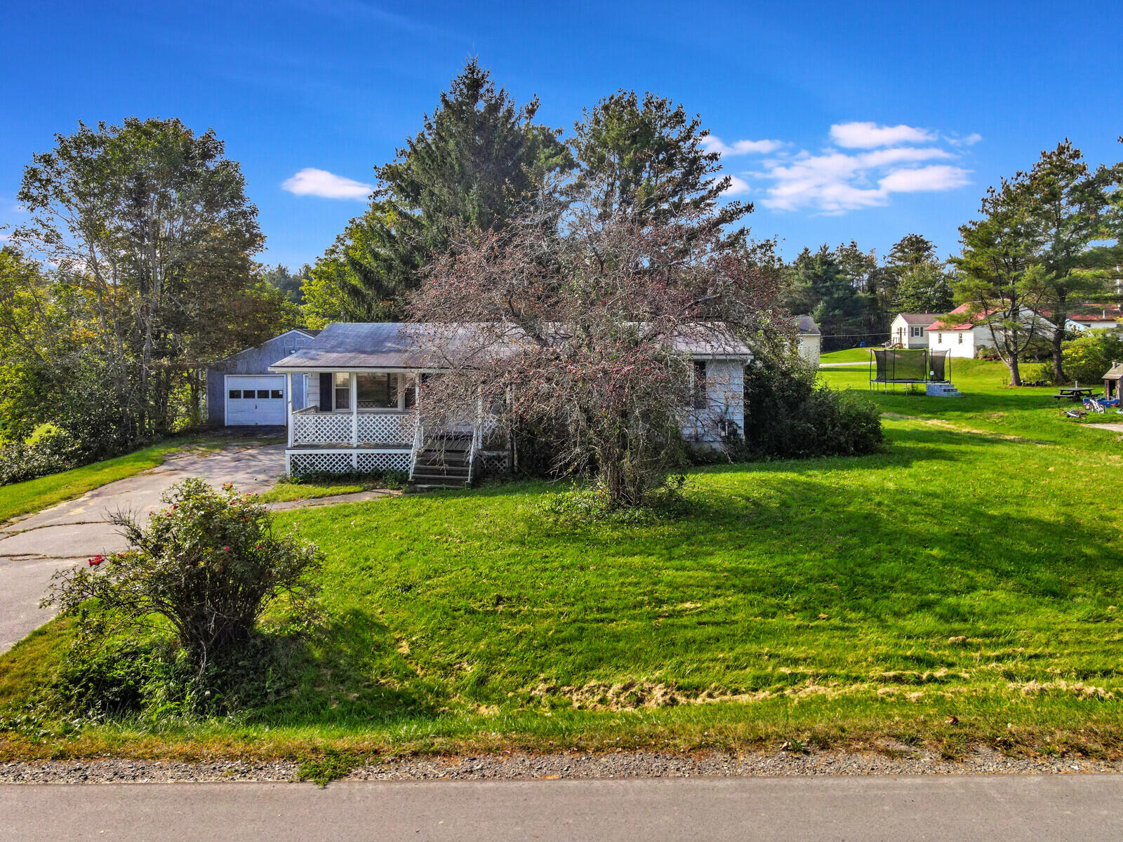 9 Kingman Road Fairfield ME 04937