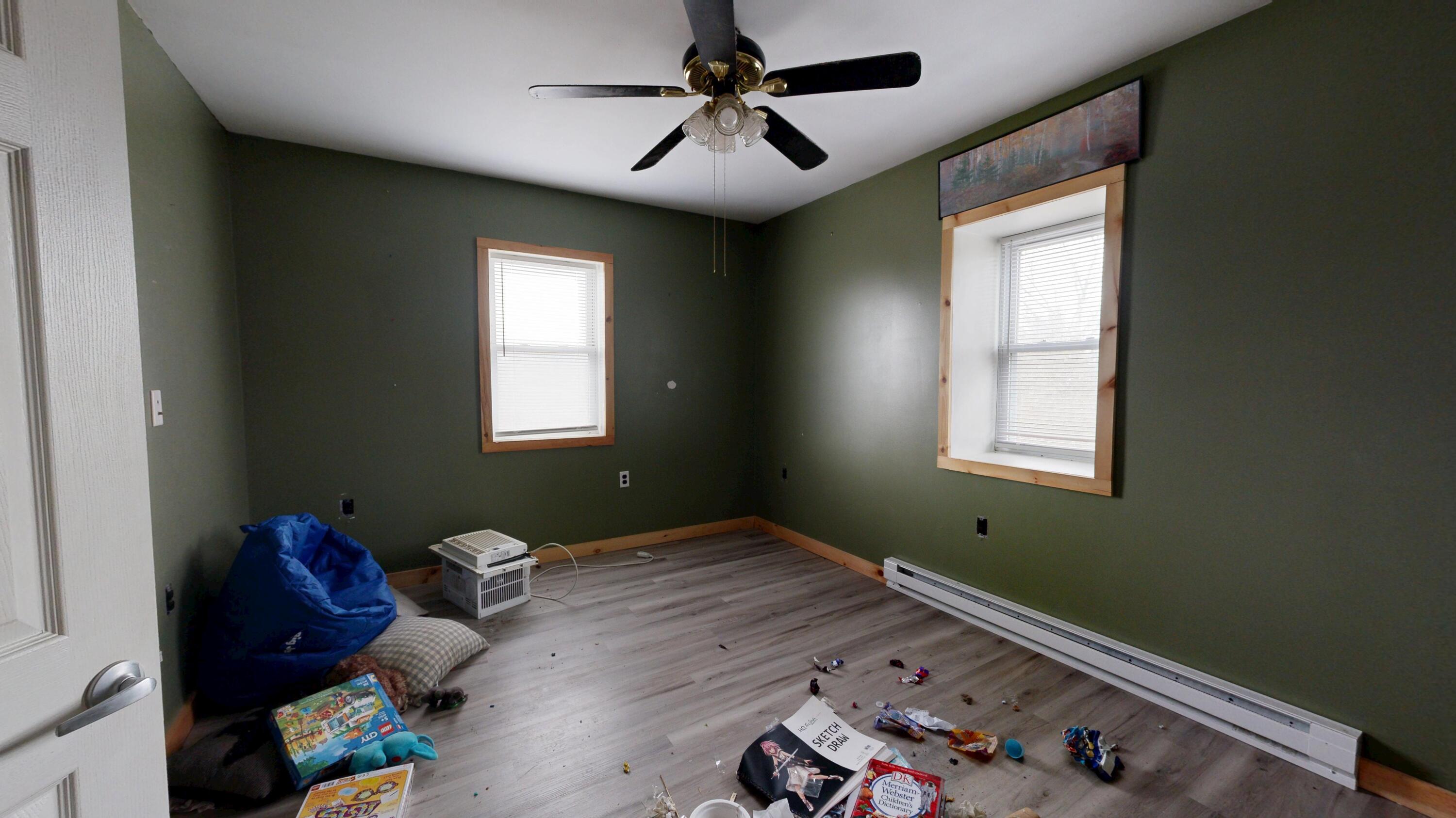 445 W River Road Augusta ME 04330