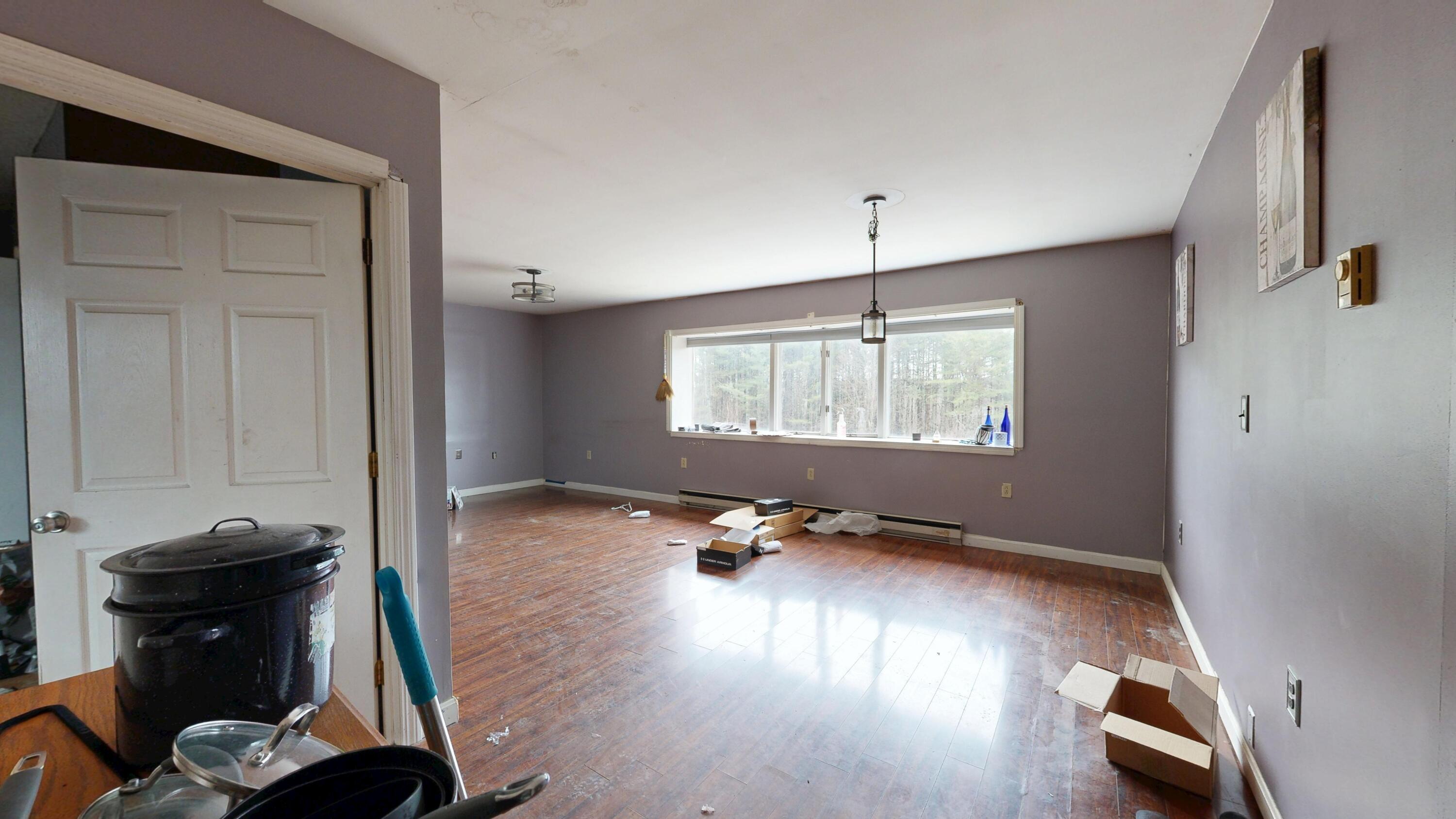 445 W River Road Augusta ME 04330