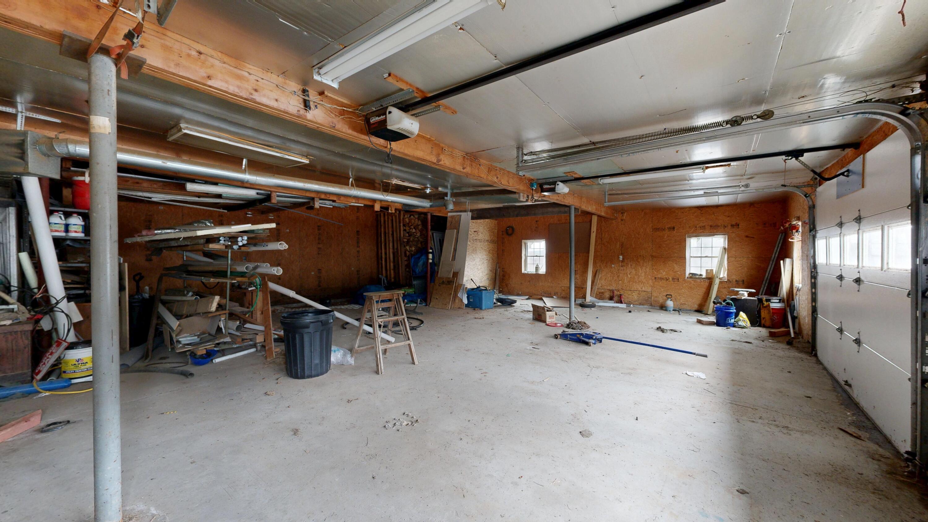 445 W River Road Augusta ME 04330