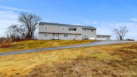 445 W River Road Augusta ME 04330
