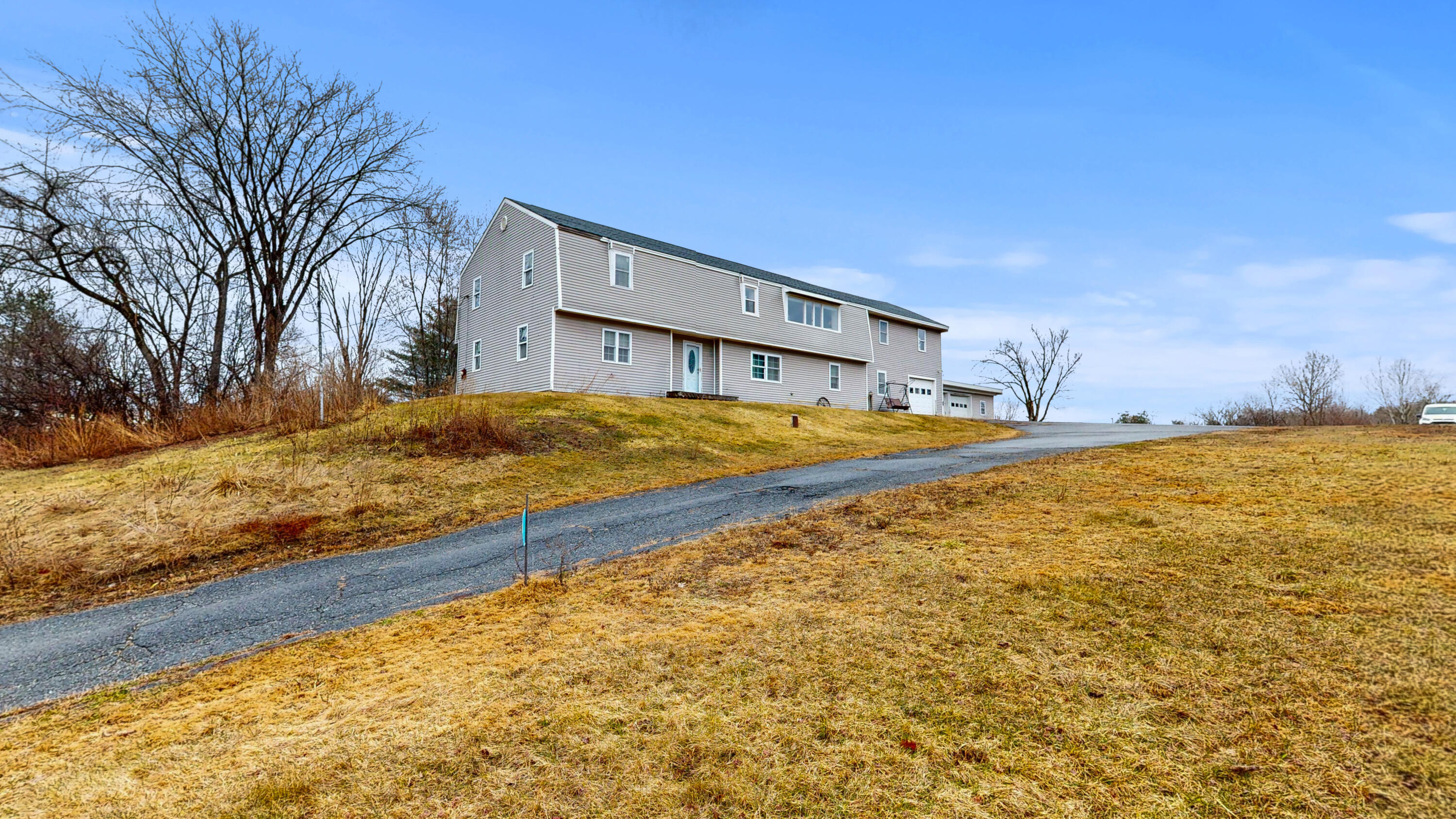 445 W River Road Augusta ME 04330