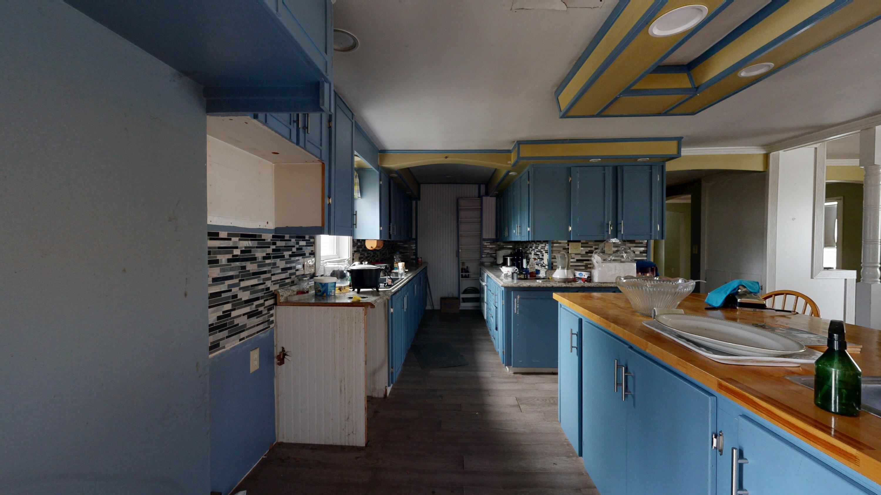 445 W River Road Augusta ME 04330