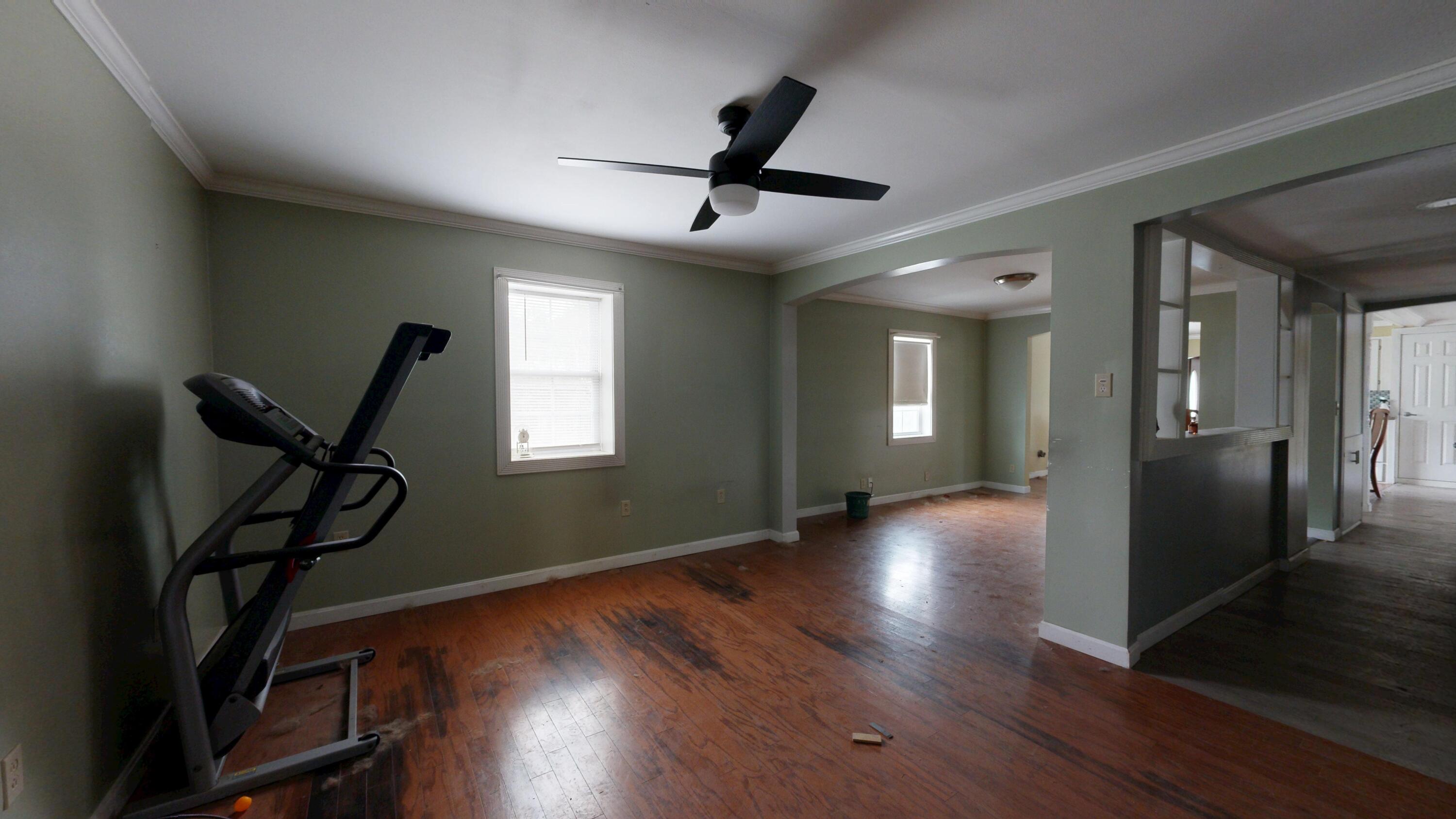 445 W River Road Augusta ME 04330