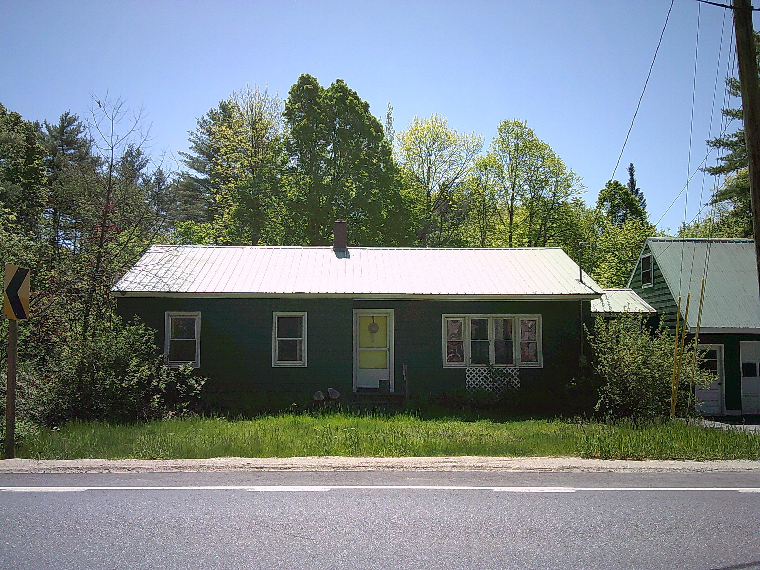 79 Buckfield Road Paris ME 04281