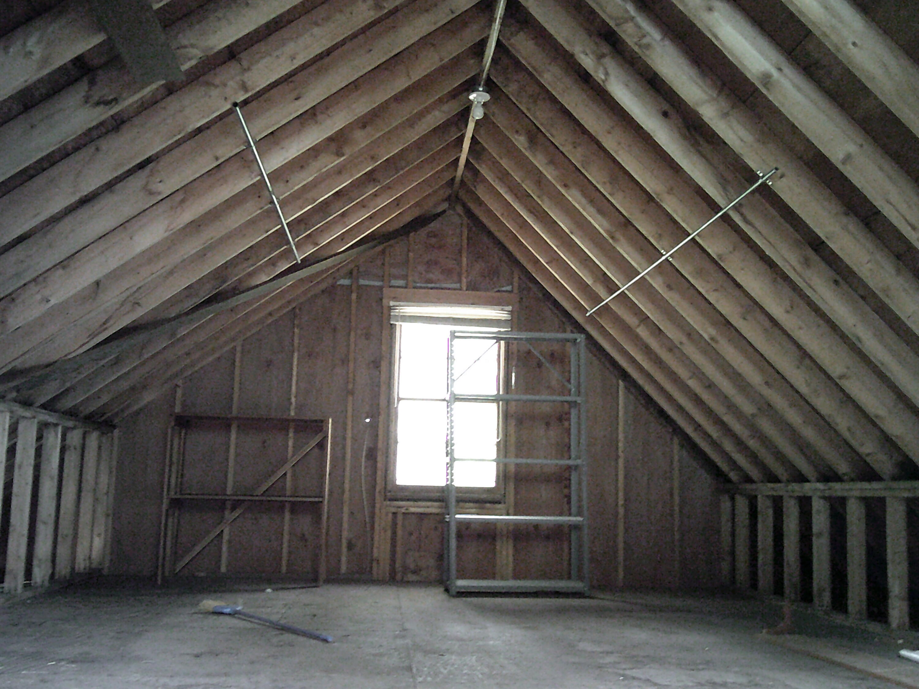 79 Buckfield Road Paris ME 04281