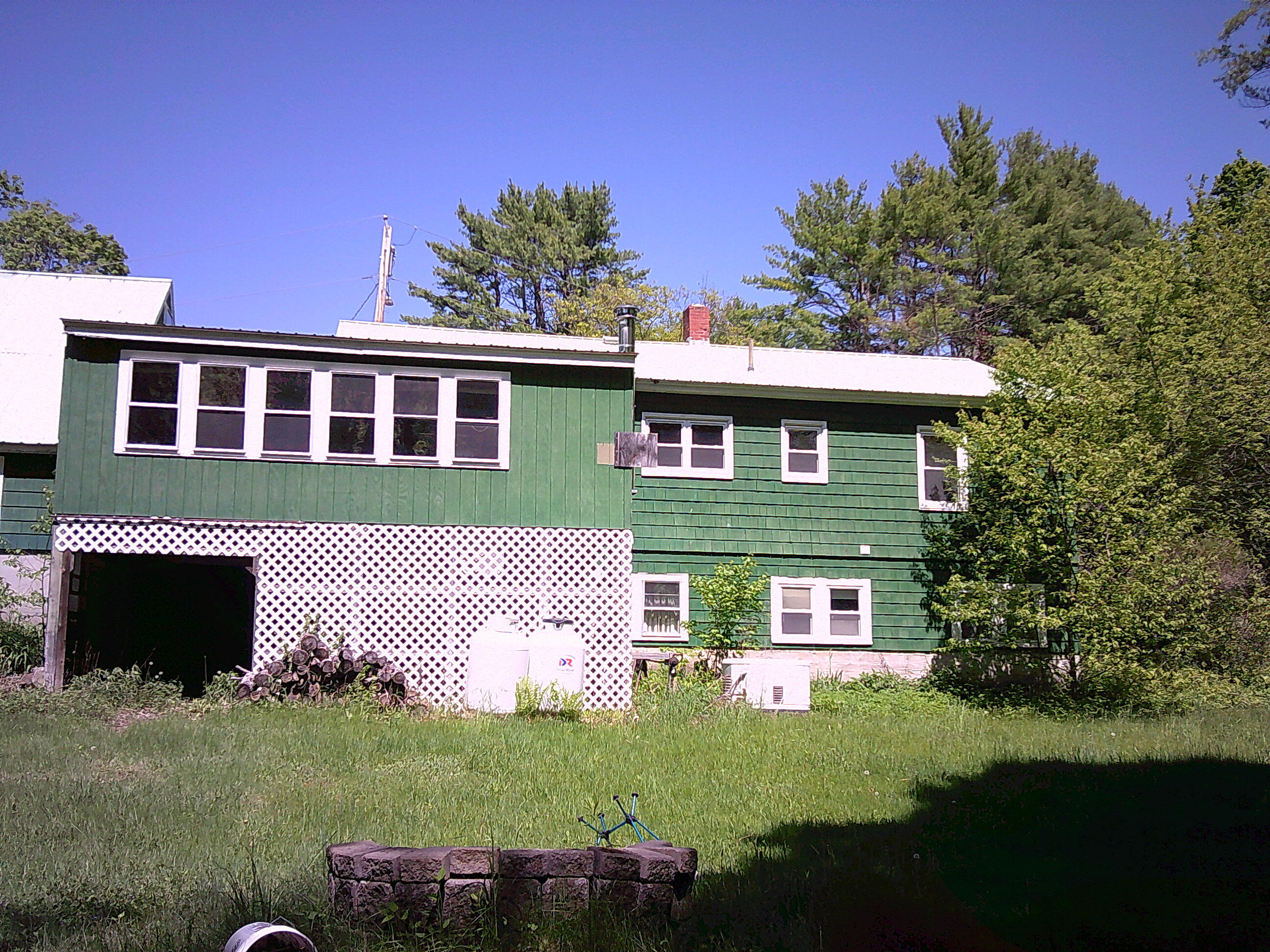 79 Buckfield Road Paris ME 04281