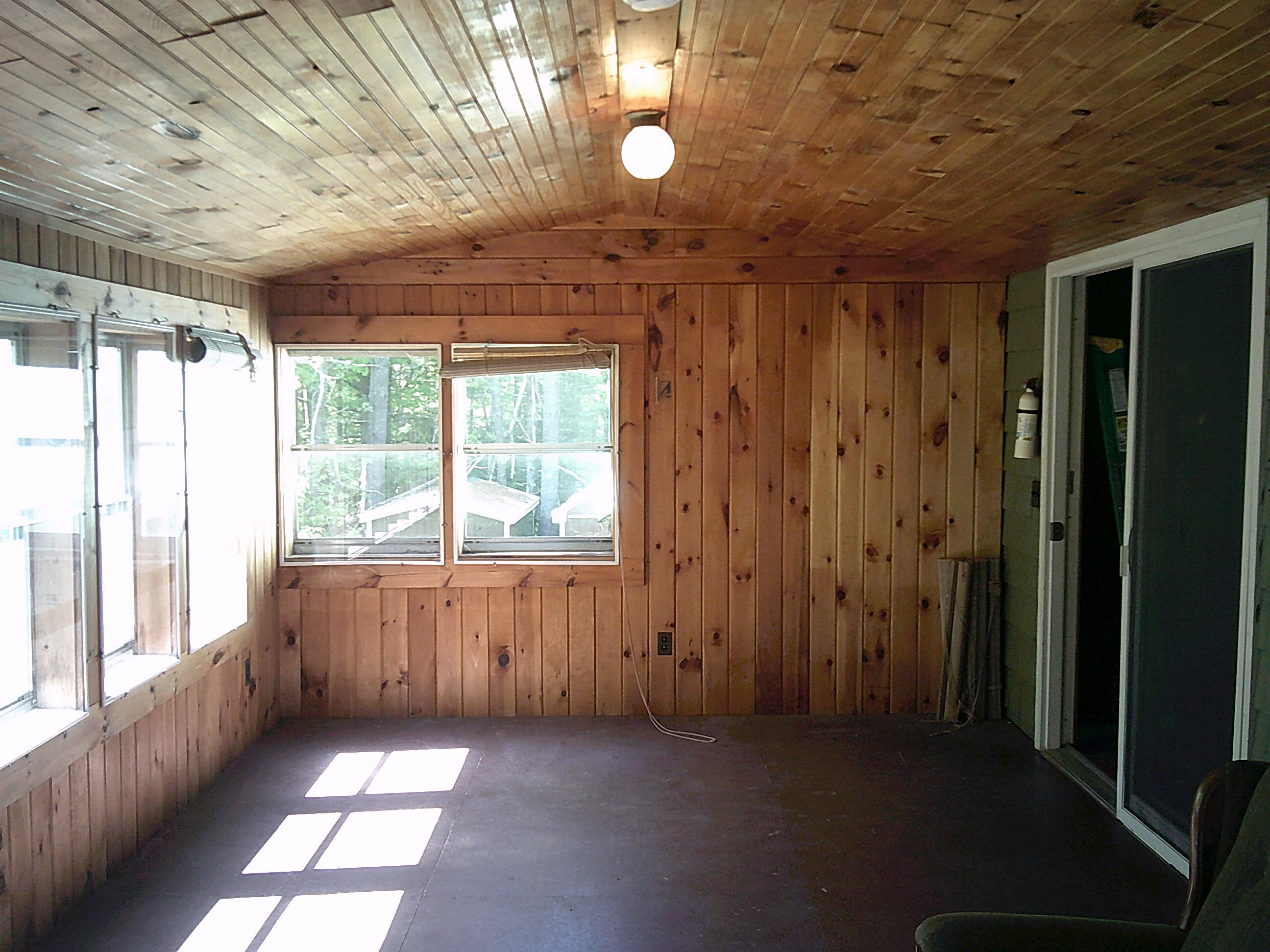 79 Buckfield Road Paris ME 04281