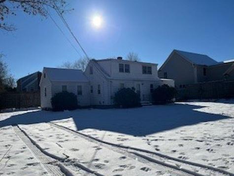 1360 Woodbury Avenue Portsmouth NH 03801