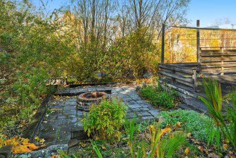 424 Winthrop Street Hallowell ME 04347