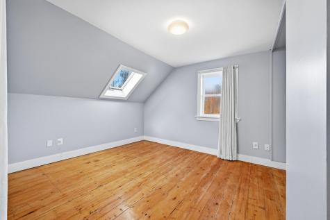 424 Winthrop Street Hallowell ME 04347