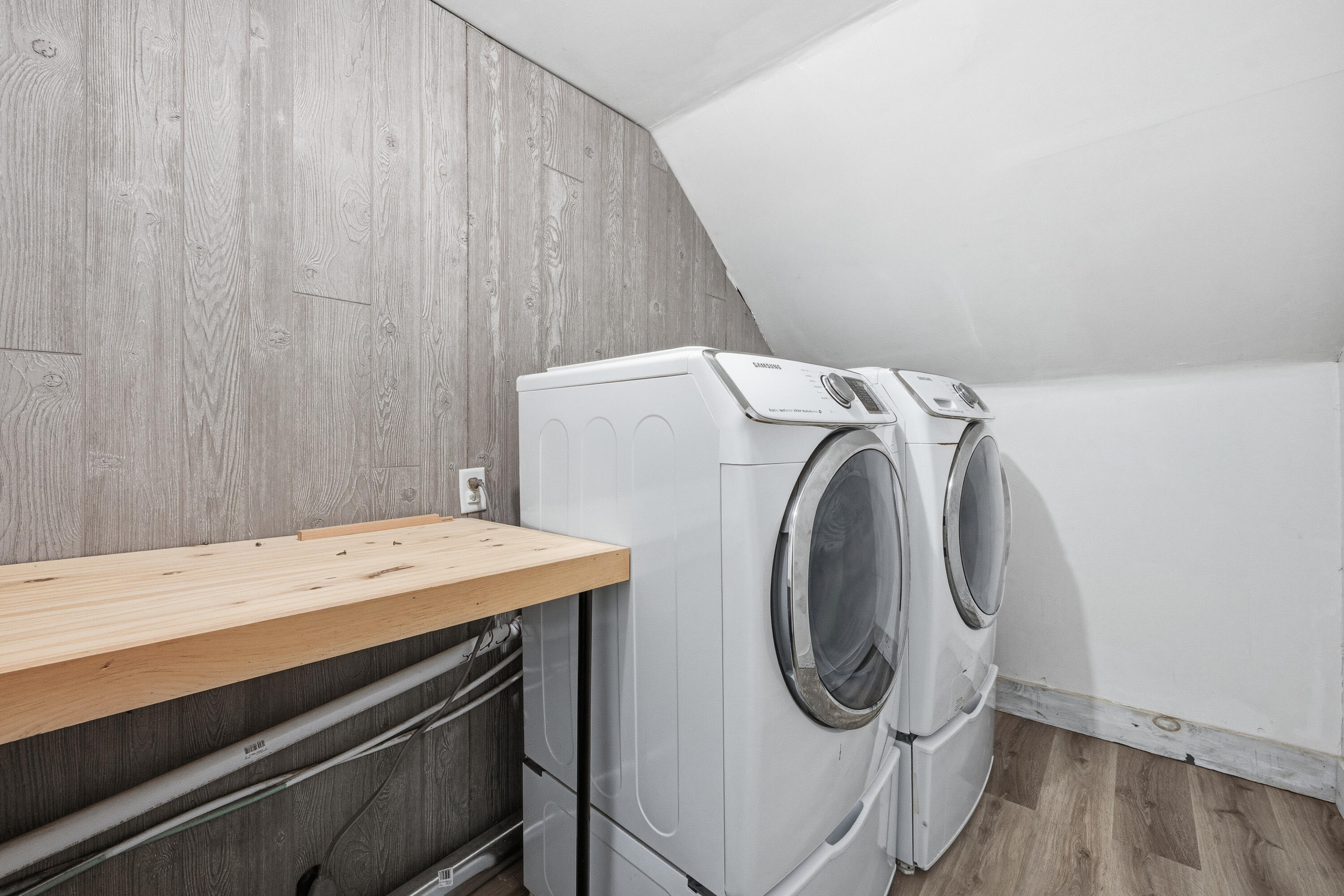 424 Winthrop Street Hallowell ME 04347