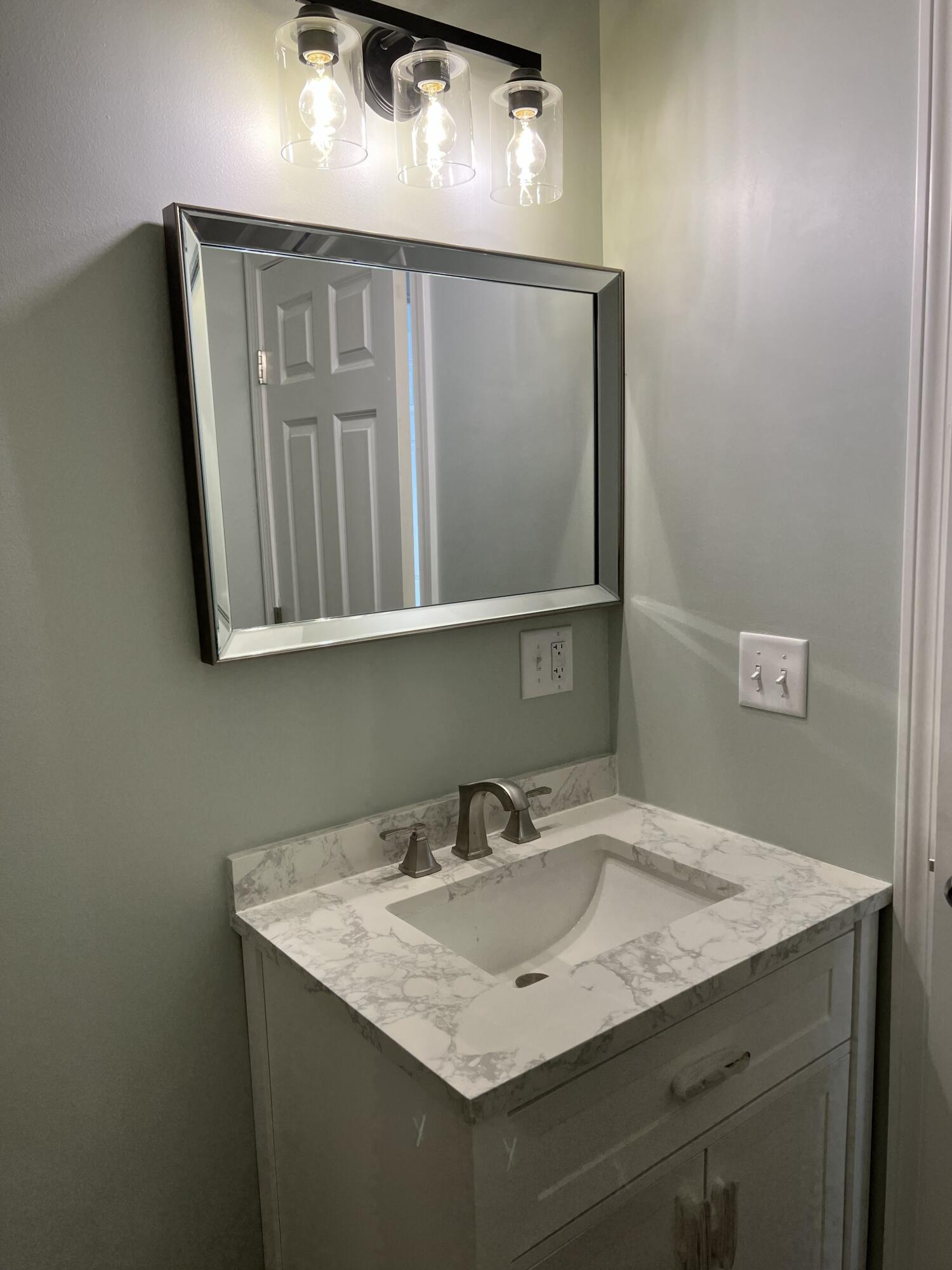 95 Cove Road Winterport ME 04496