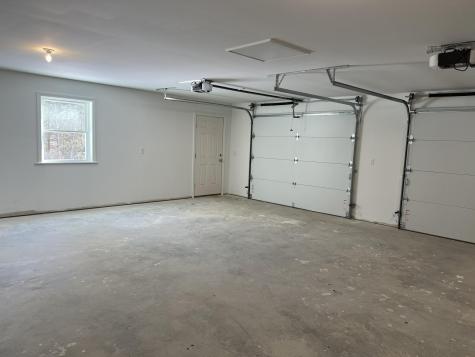 95 Cove Road Winterport ME 04496