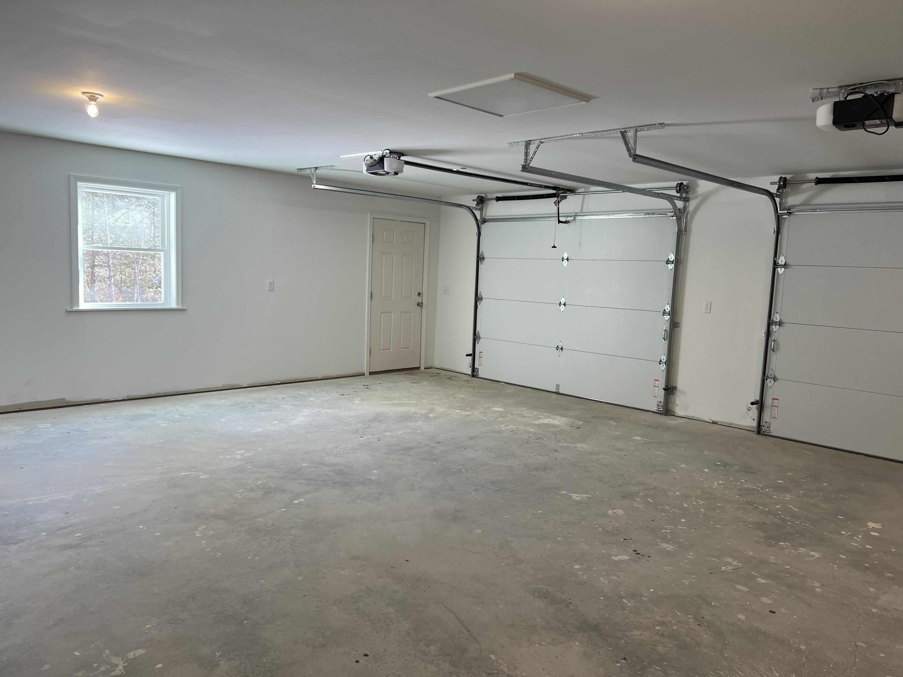 95 Cove Road Winterport ME 04496