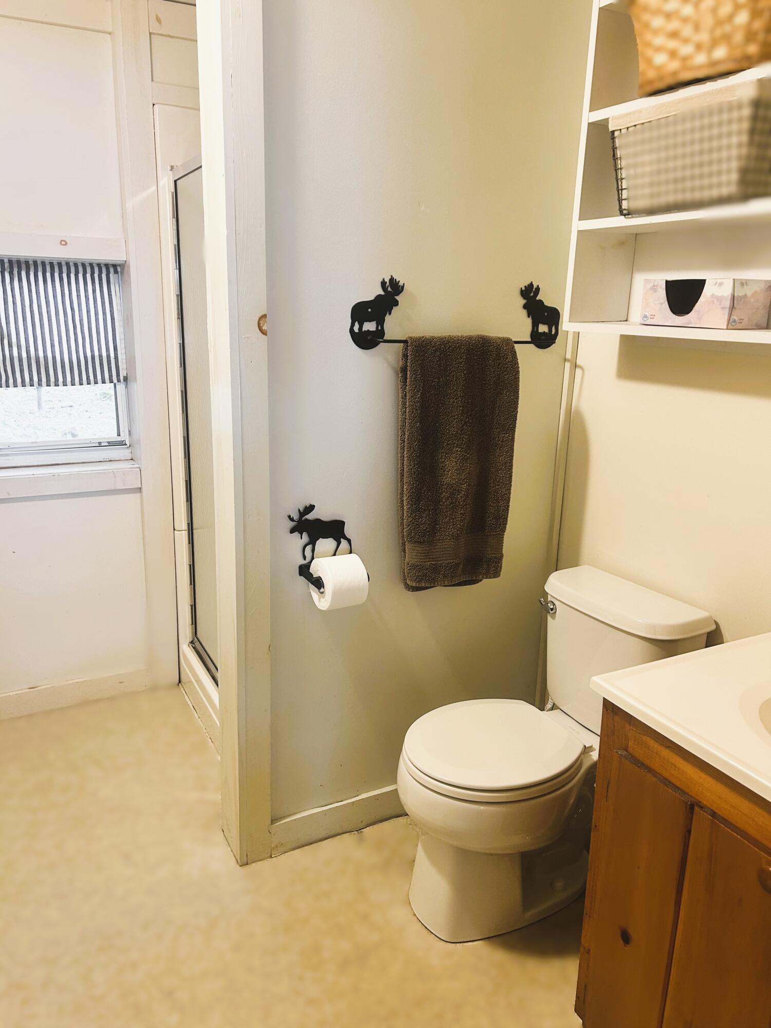 34 Androscoggin Loop Leeds ME 04263