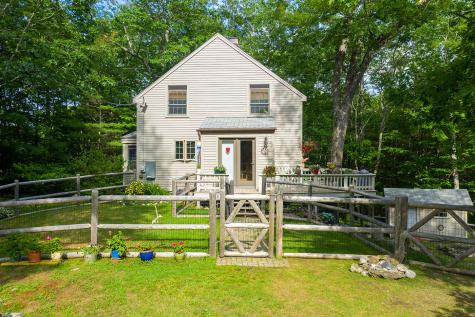 644 Old County Road Washington ME 04574