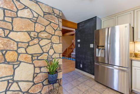124 Ledgewood Drive Falmouth ME 04105