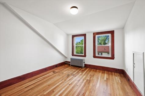 30 Munroe Street Bangor ME 04401