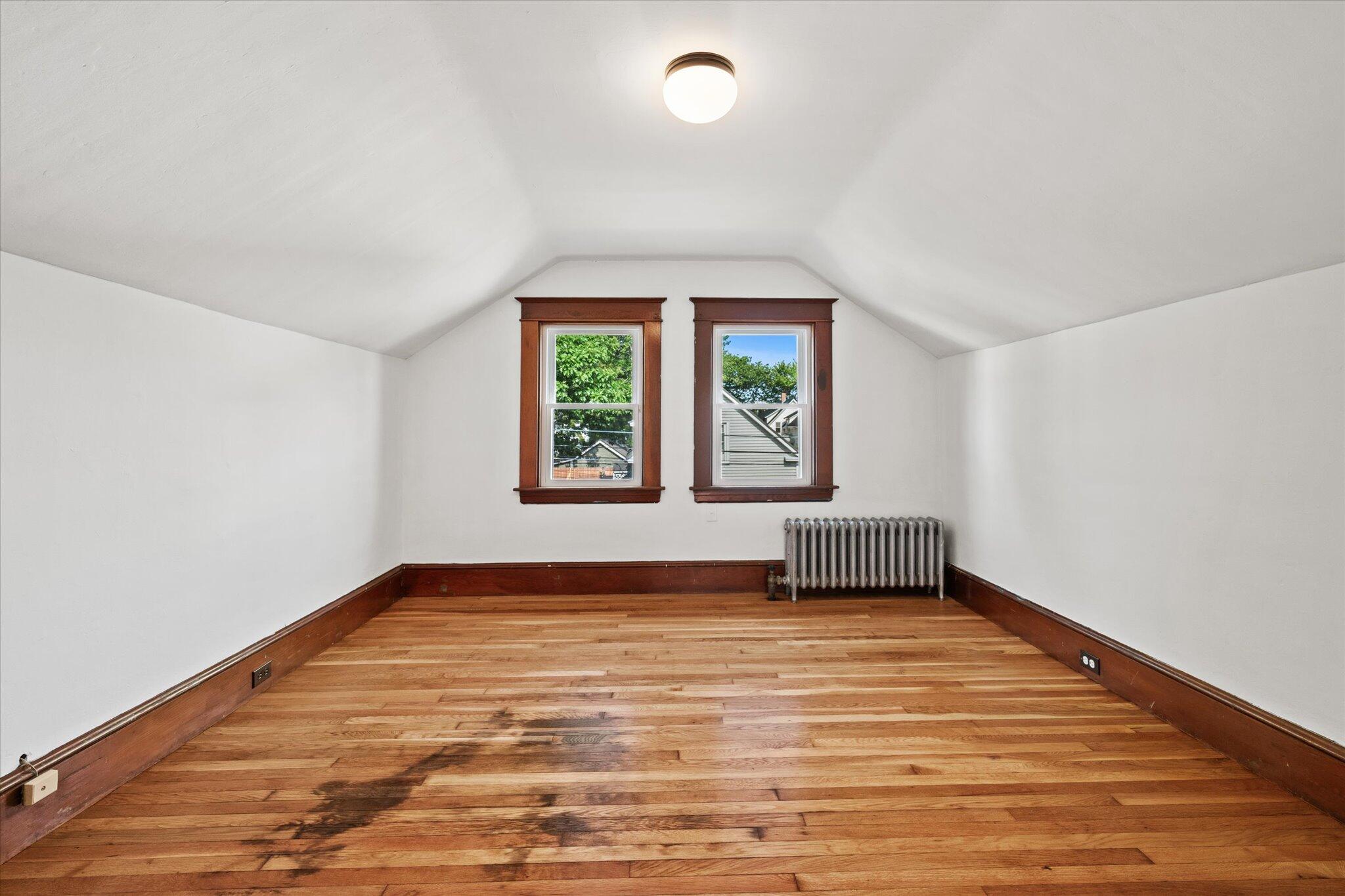 30 Munroe Street Bangor ME 04401