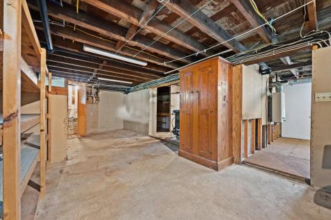 30 Munroe Street Bangor ME 04401