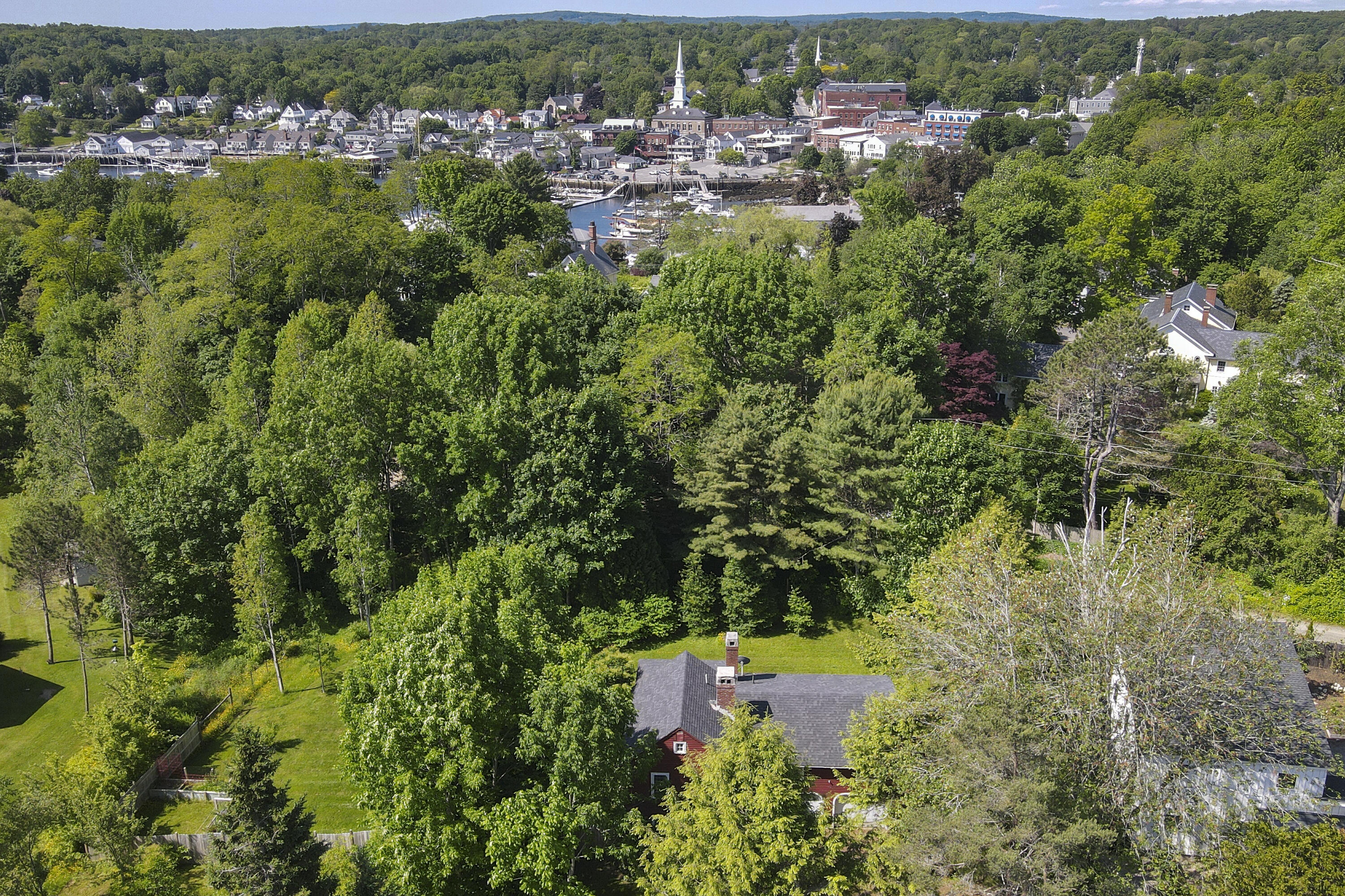 21 Eaton Avenue Camden ME 04843