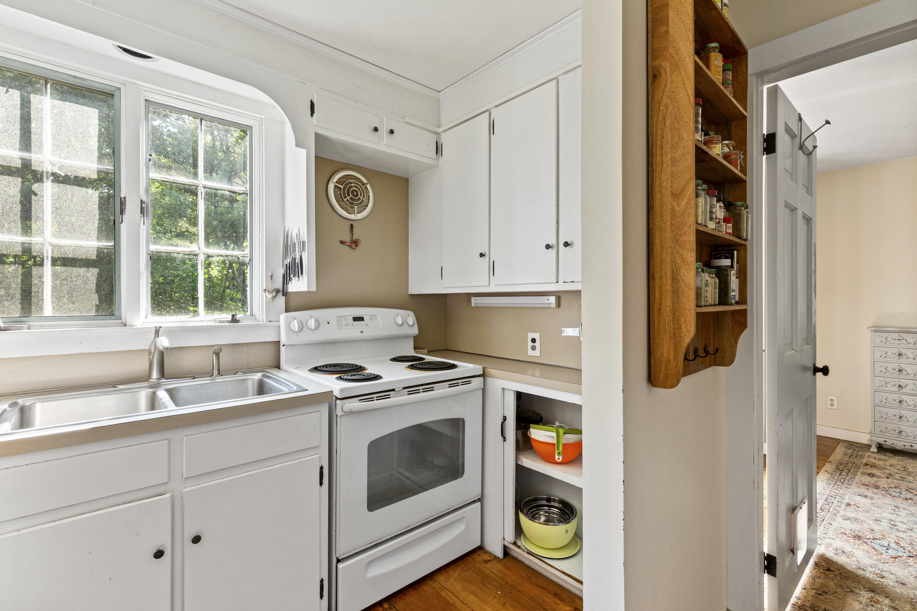 21 Eaton Avenue Camden ME 04843