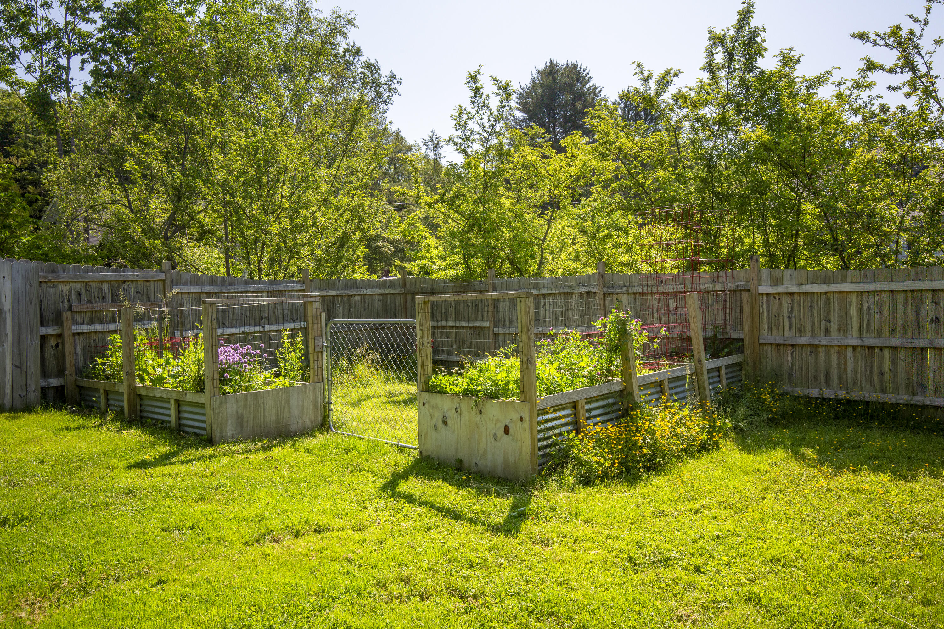 21 Eaton Avenue Camden ME 04843