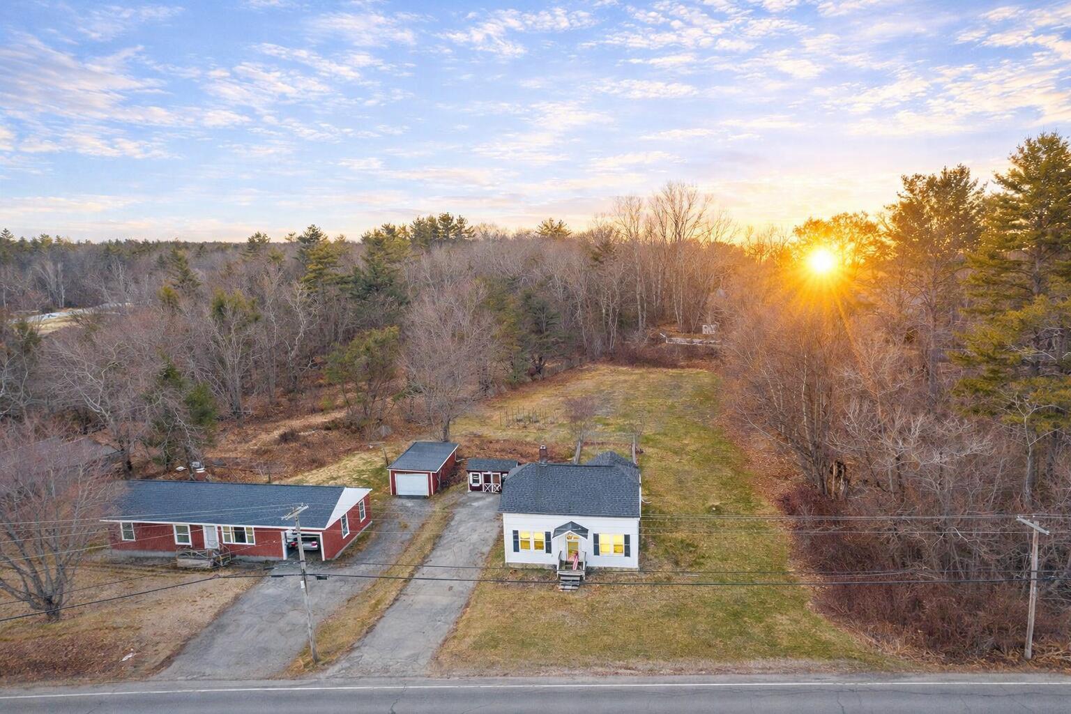 38 Meadow Road Topsham ME 04086