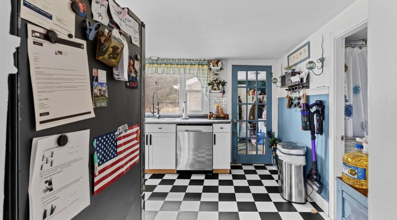 38 Meadow Road Topsham ME 04086