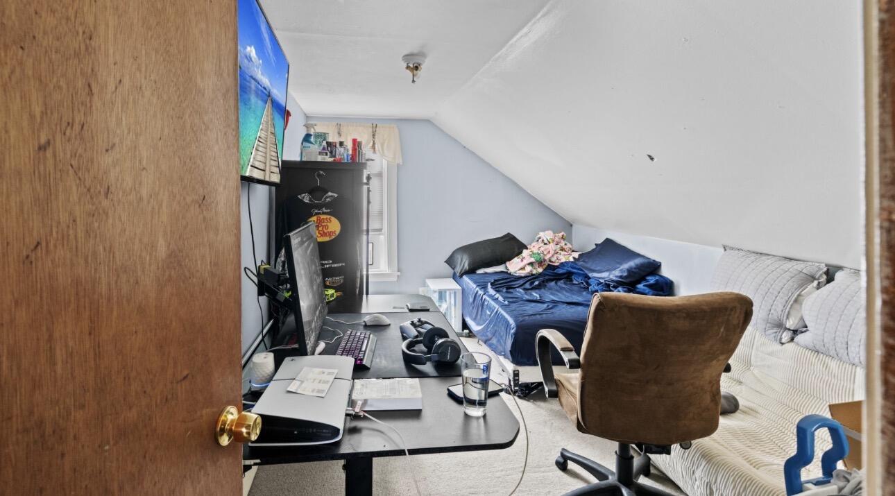 38 Meadow Road Topsham ME 04086