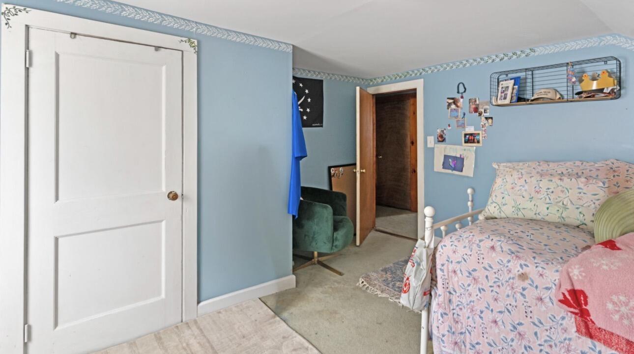 38 Meadow Road Topsham ME 04086