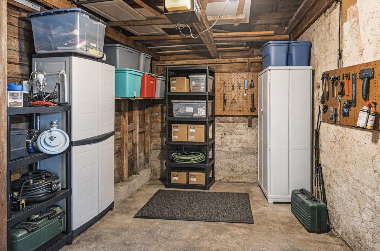 38 Meadow Road Topsham ME 04086