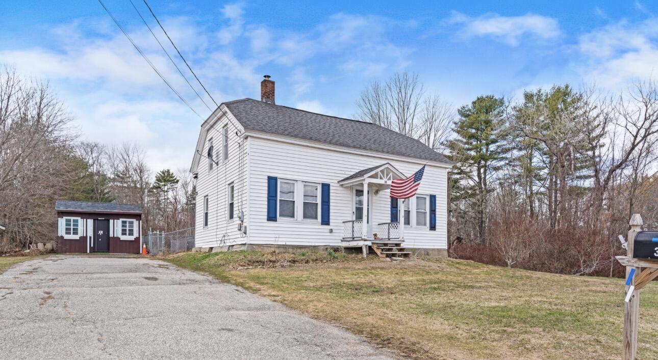 38 Meadow Road Topsham ME 04086