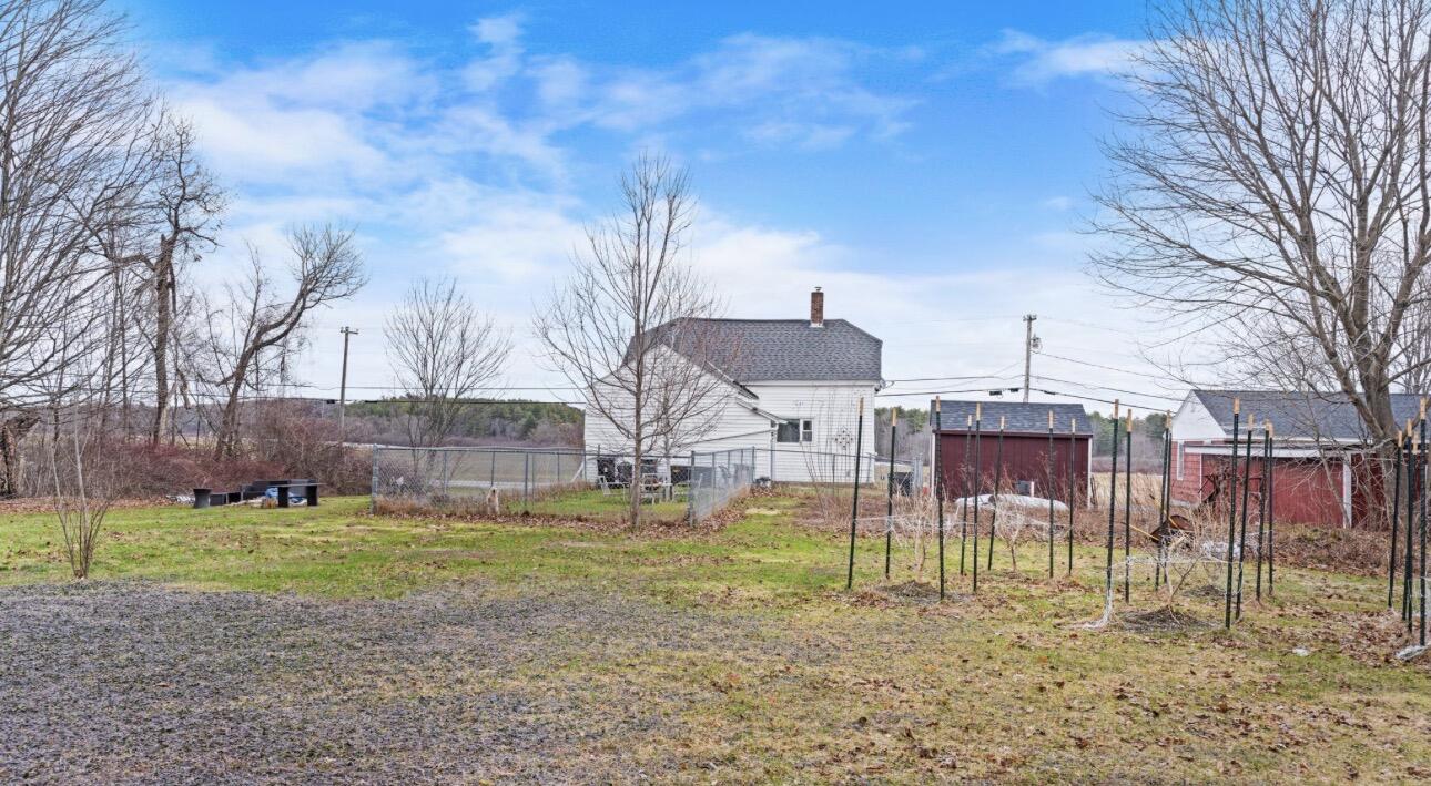 38 Meadow Road Topsham ME 04086