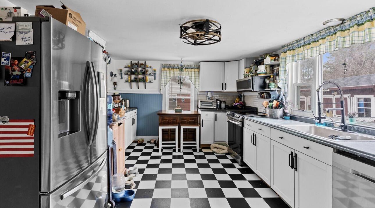 38 Meadow Road Topsham ME 04086