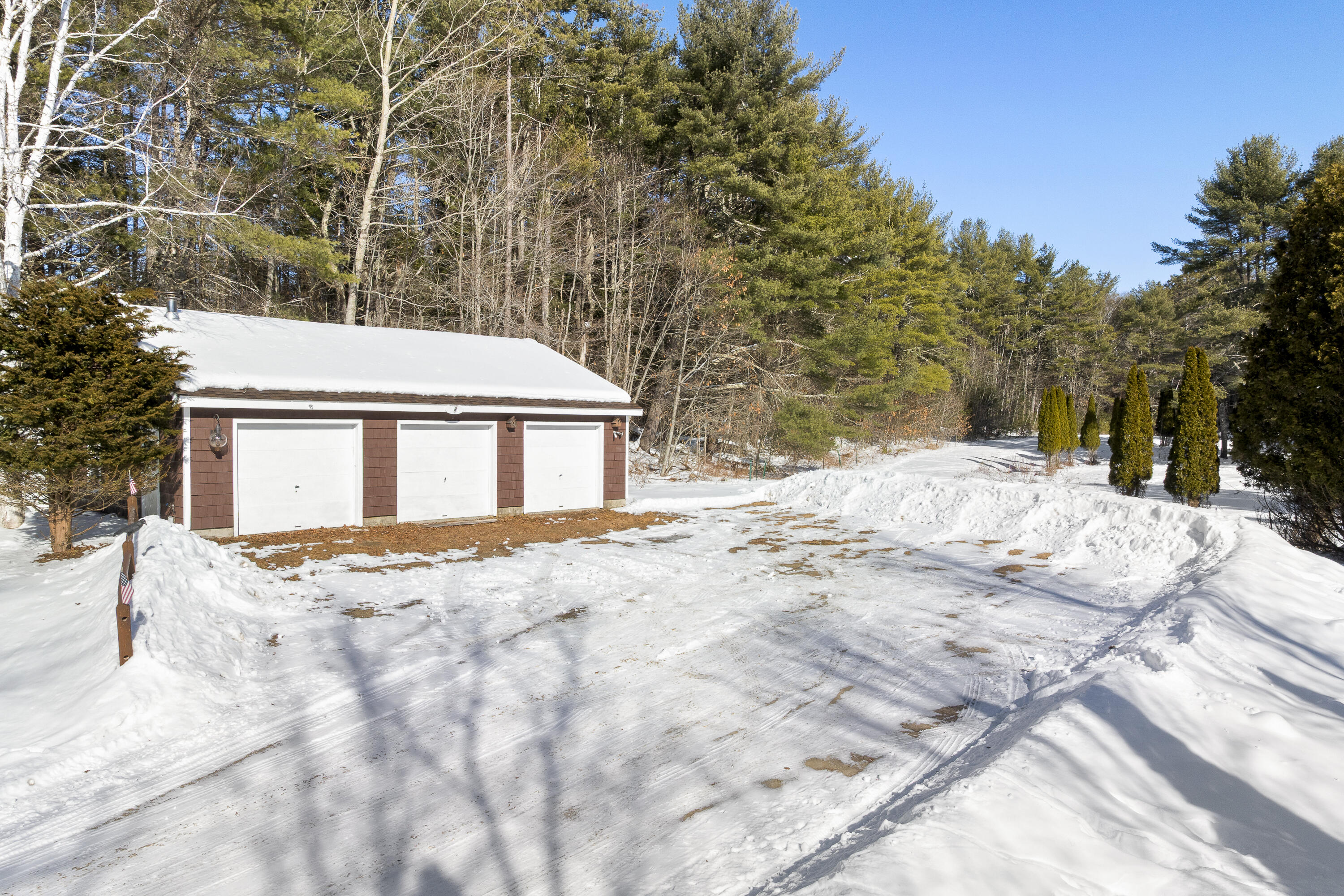 949 Depot Street Waldoboro ME 04572