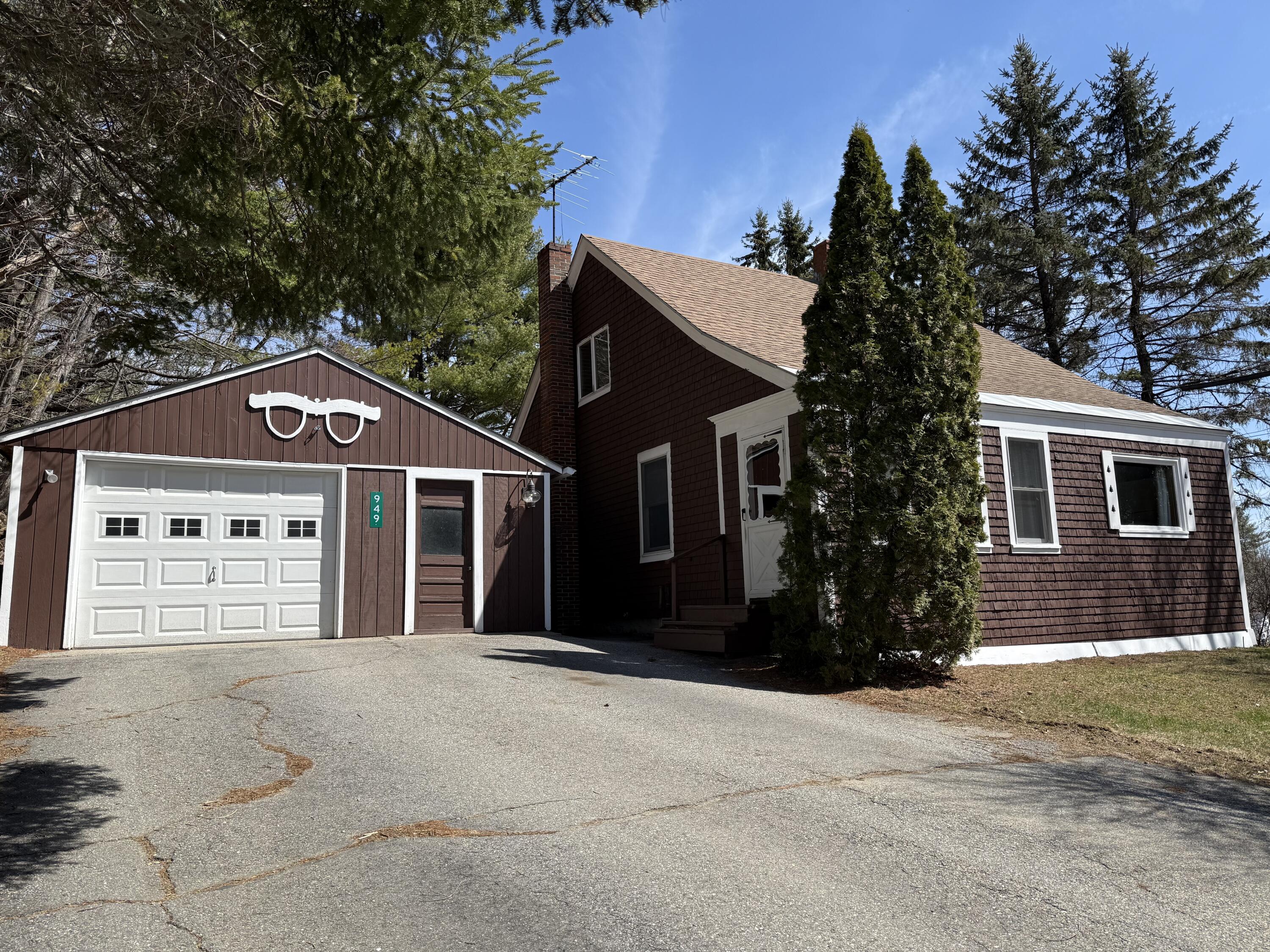 949 Depot Street Waldoboro ME 04572