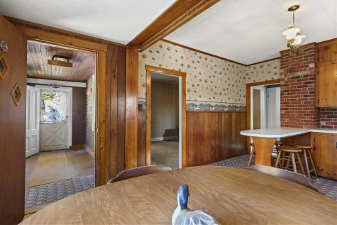 949 Depot Street Waldoboro ME 04572
