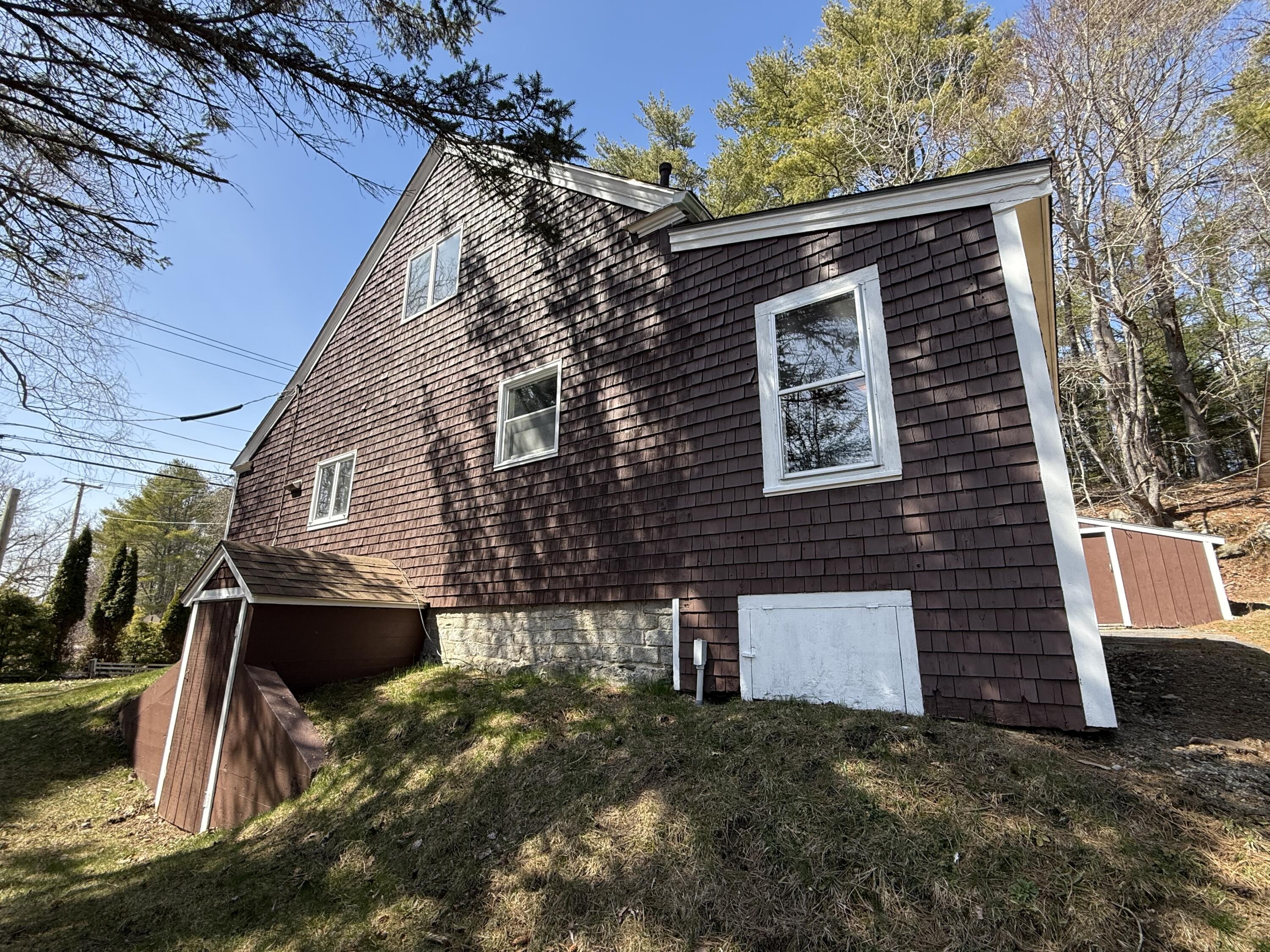 949 Depot Street Waldoboro ME 04572