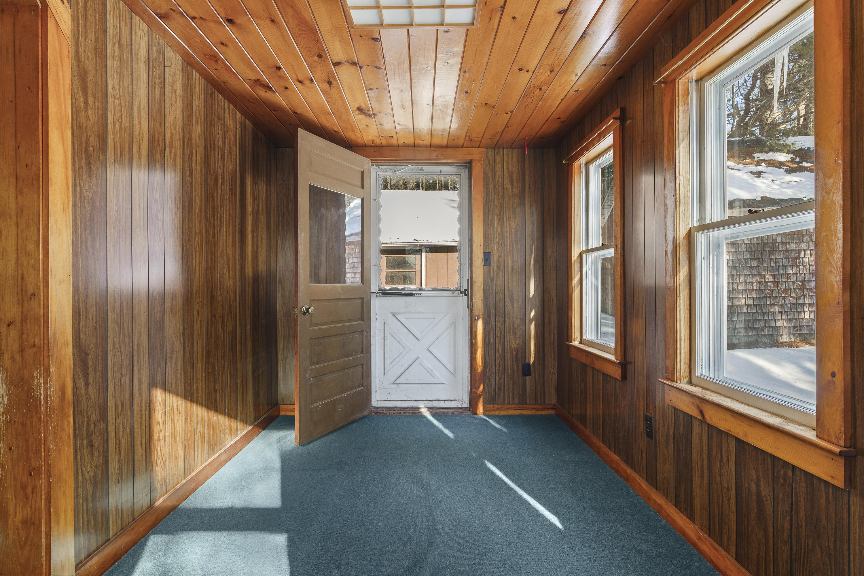 949 Depot Street Waldoboro ME 04572