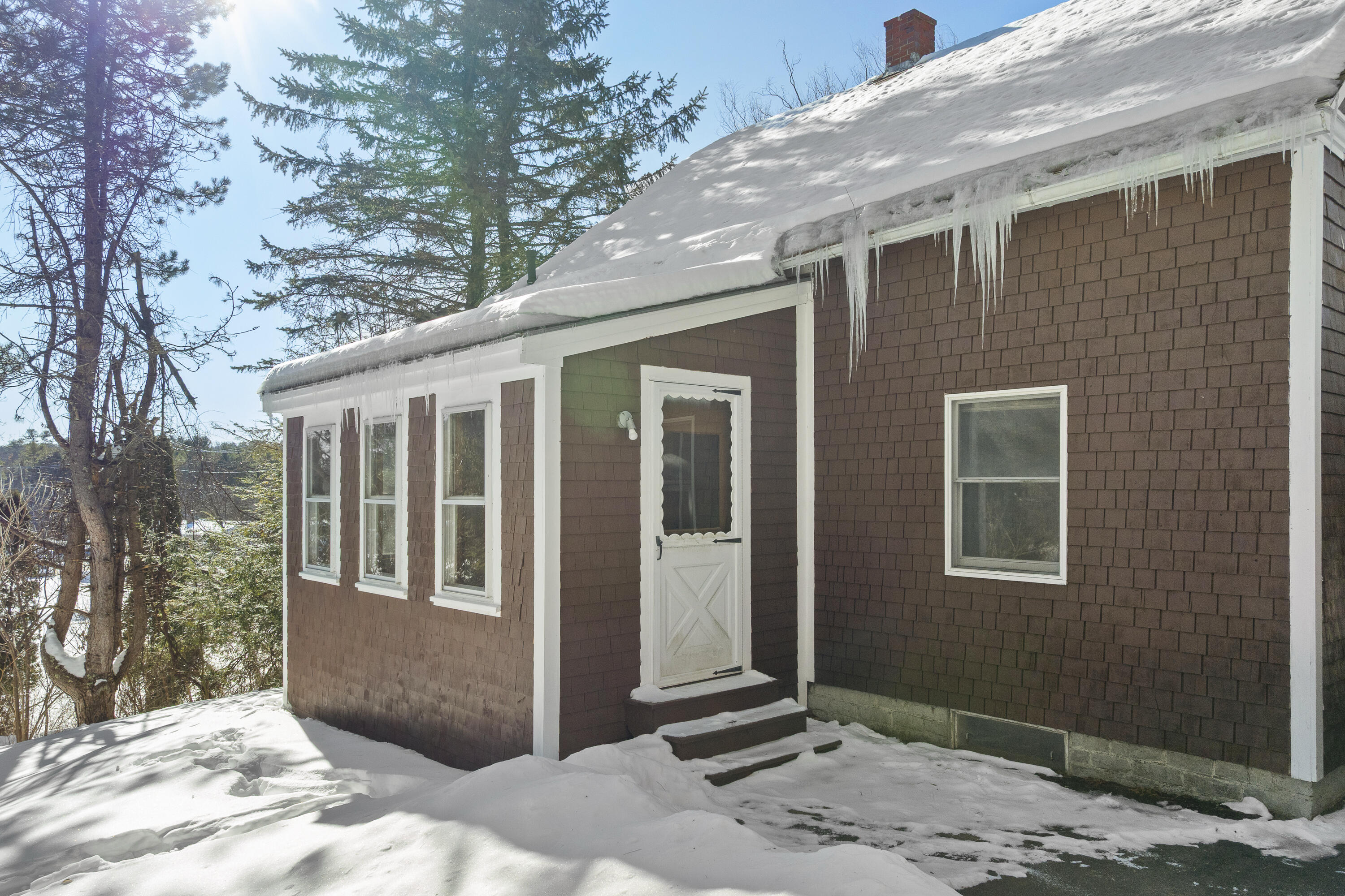 949 Depot Street Waldoboro ME 04572