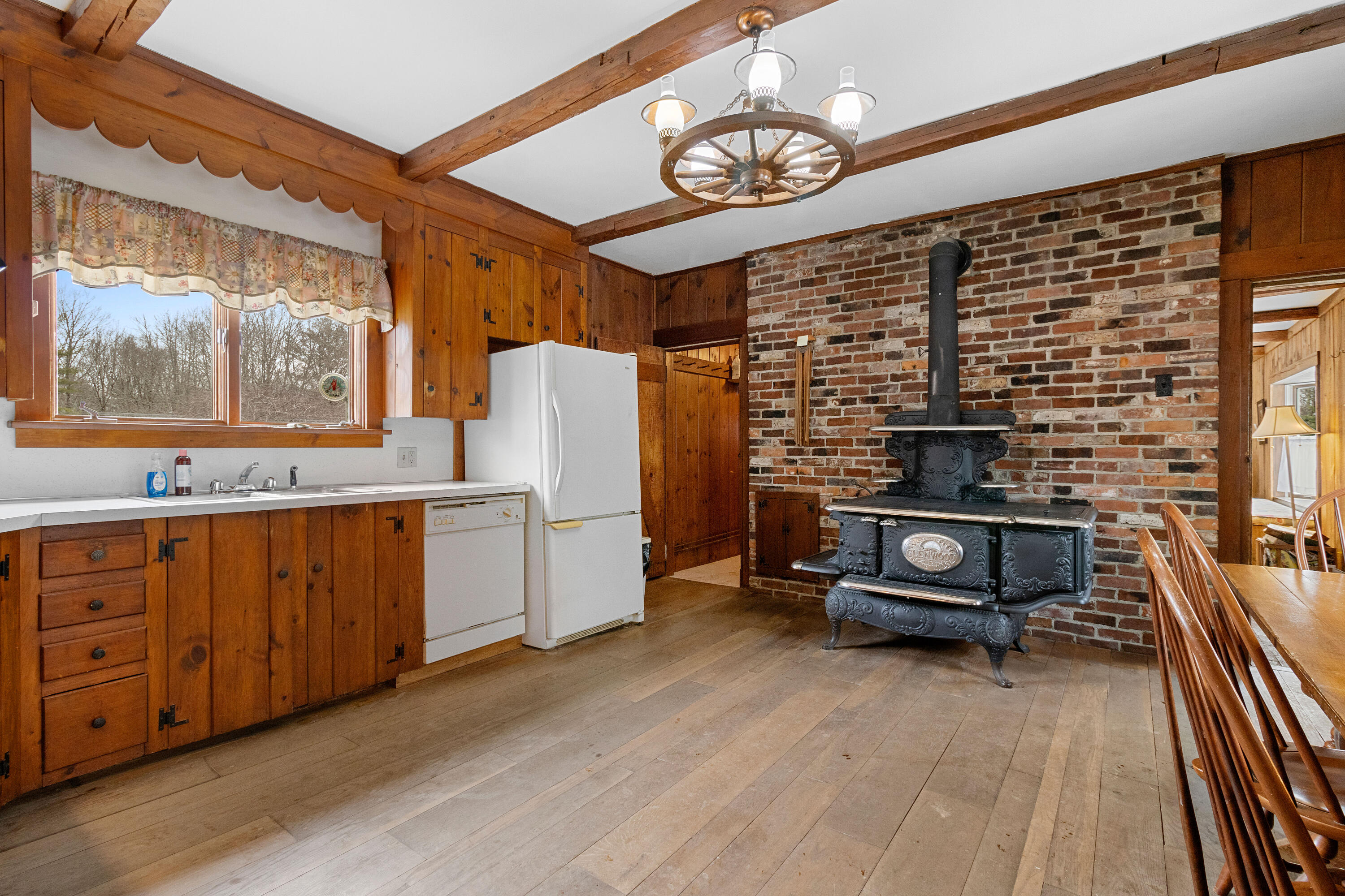 1801 Washington Road Waldoboro ME 04572