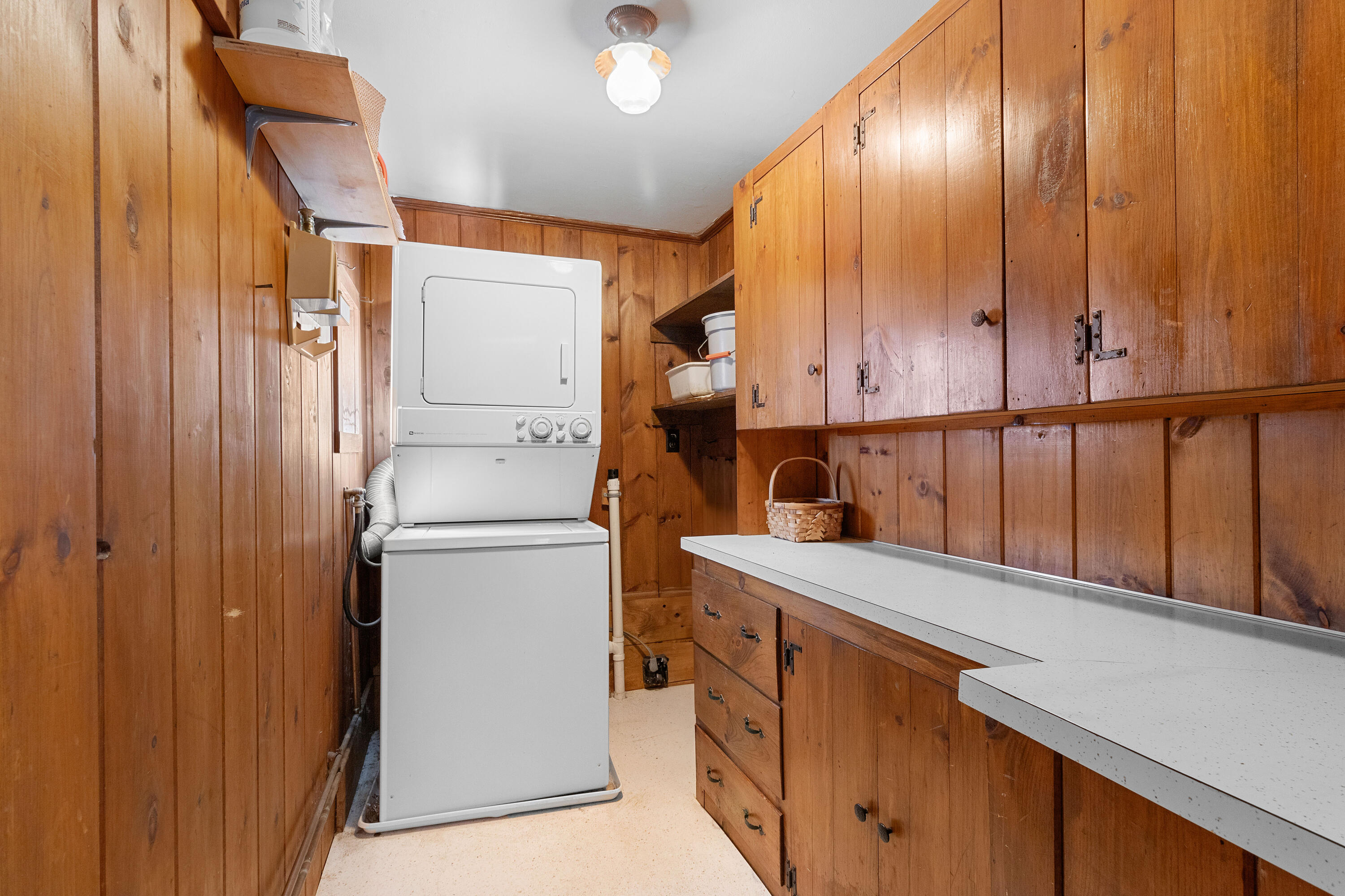 1801 Washington Road Waldoboro ME 04572