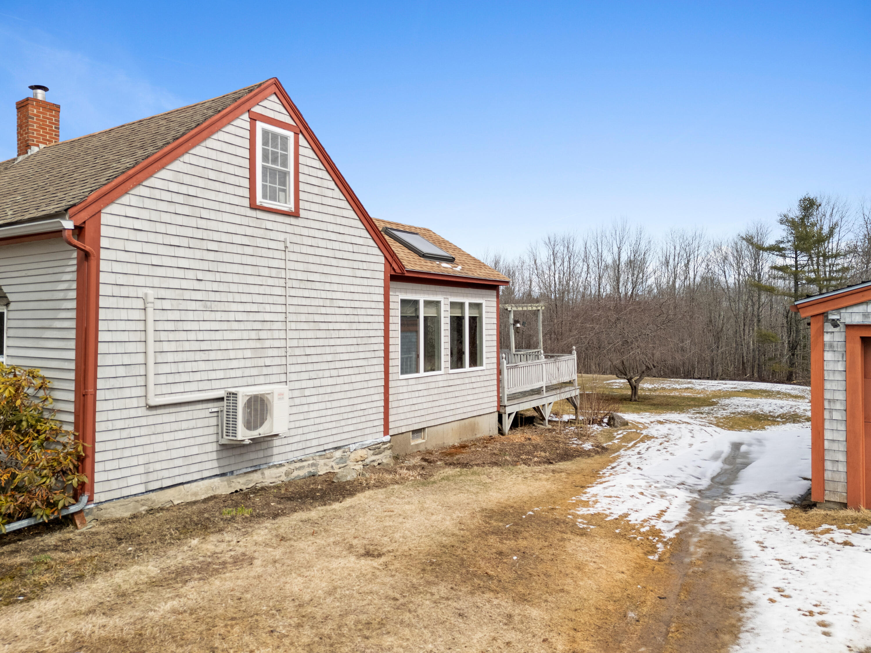 1801 Washington Road Waldoboro ME 04572